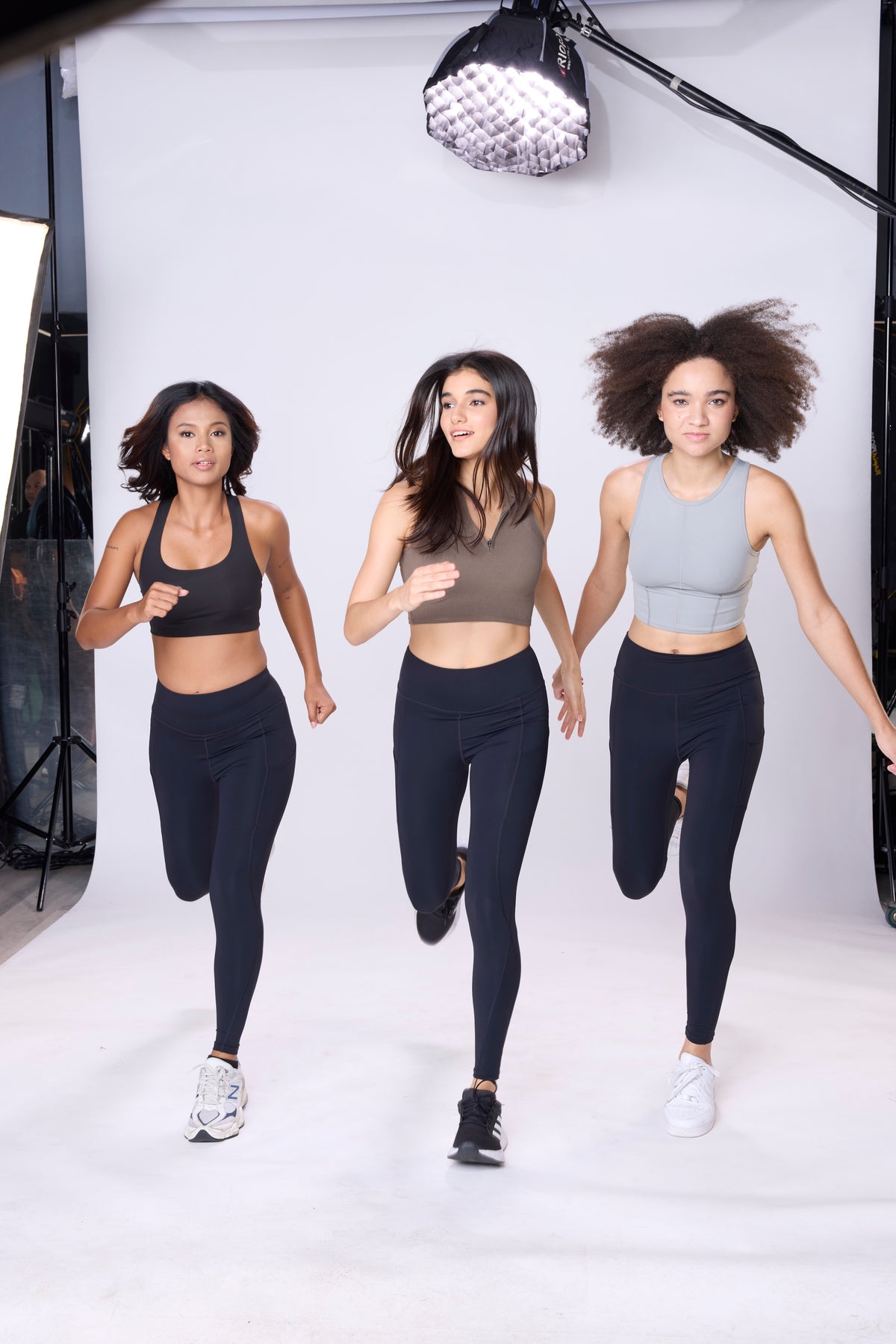 NEW: ACTIVE LEGGINGS WITH POCKETS